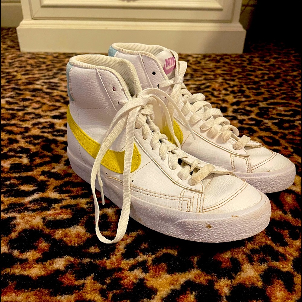 Kids Nike blazers